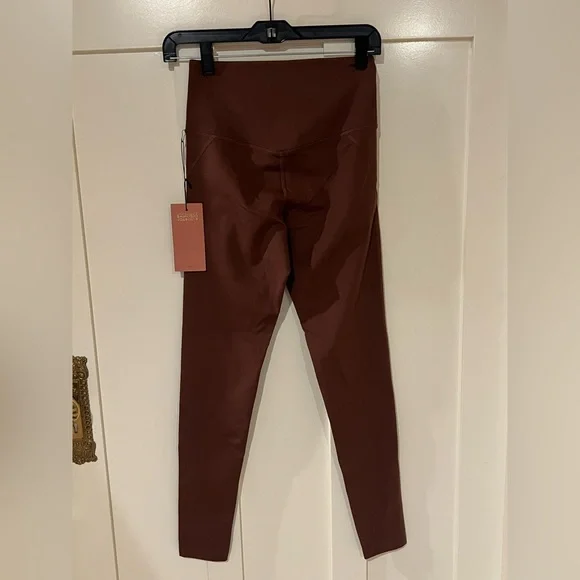 Girlfriend Collective Chocolate Brown Leggings - Picture 5 of 15